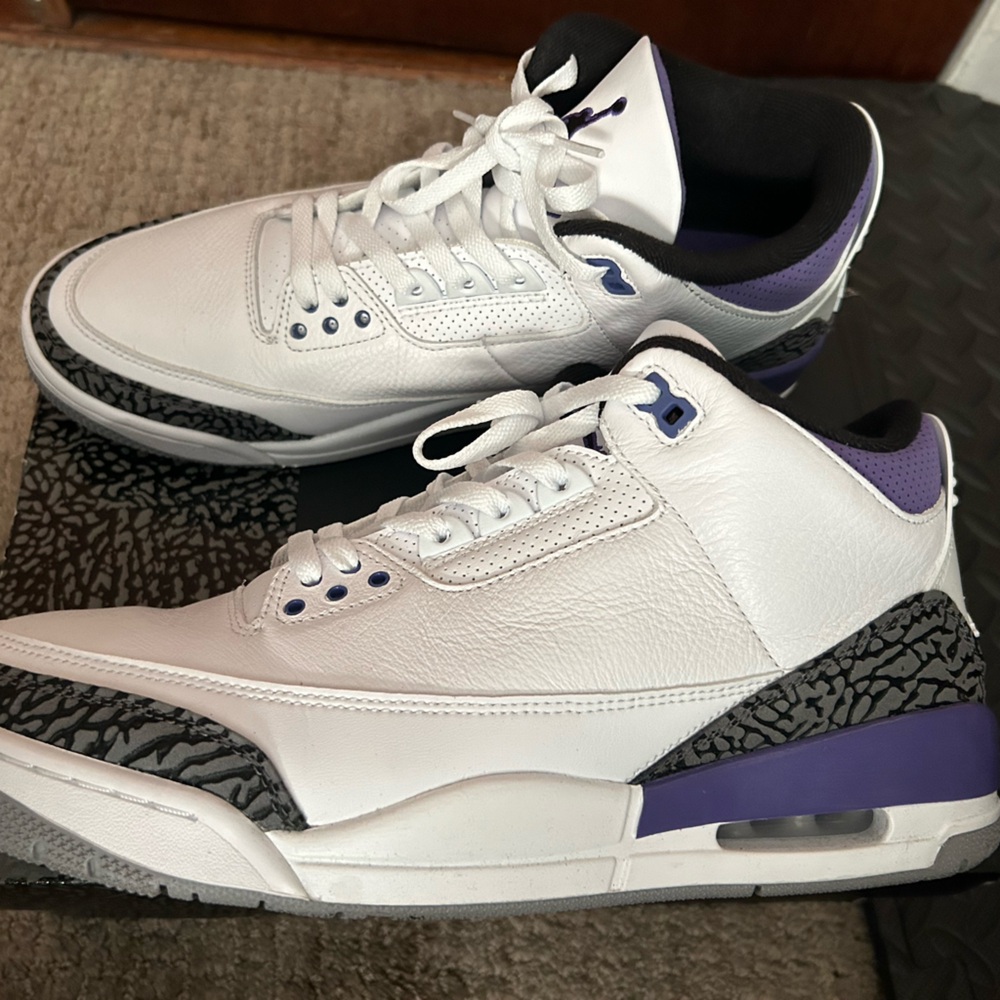 Air Jordan 3 Iris